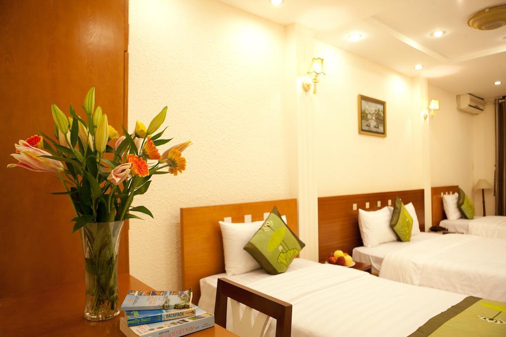 Khách sạn Diamond 2*